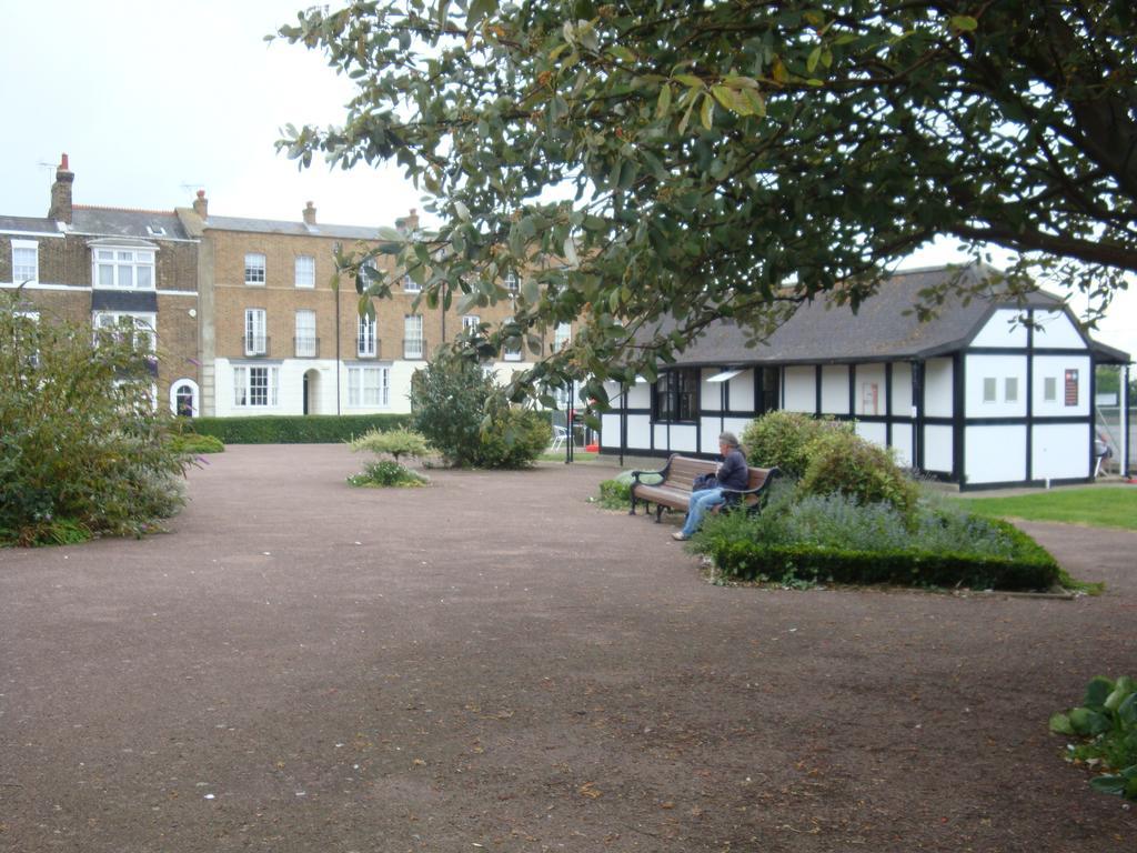 ホテル Spencer Court ラムズゲート エクステリア 写真